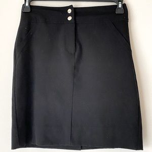 XOXO Junior's Front Button Black Mini Skirt - 3 - Pre-owned